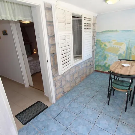 Apartments Knezovic Rovinj Room photo