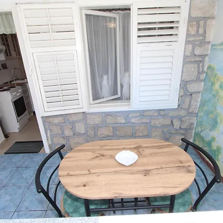 Apartments Knezovic Rovinj Room photo