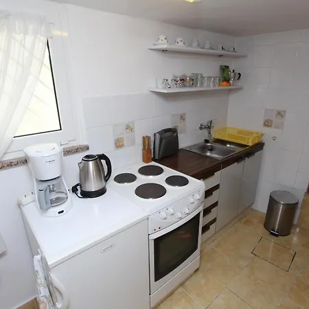 Apartments Knezovic Rovinj Room photo